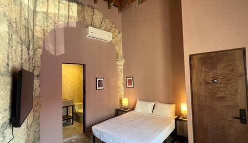 Basic Double Room, 1 Double Bed