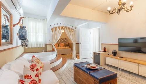 Suite superior, balcón, vistas al jardín