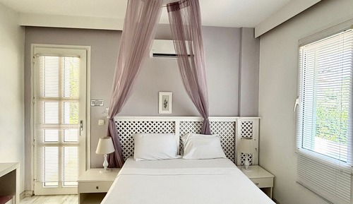 Habitación Deluxe doble, balcón, vistas al jardín