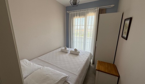 Apartamento, balcón, vistas a la piscina