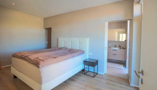 Apartamento de lujo, balcón
