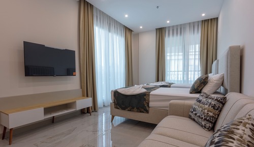 Suite junior, 1 habitación, vistas a la piscina