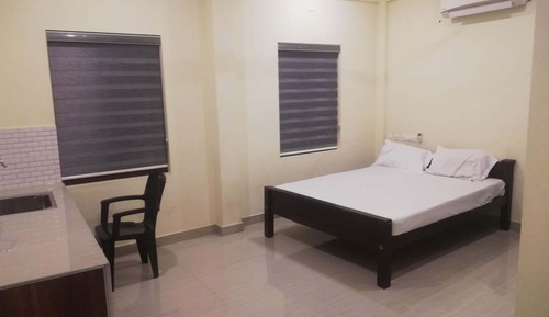 Habitación económica, vistas a la piscina