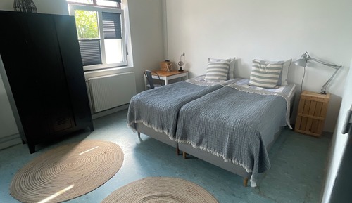 Habitación triple Confort, Servicio de limpieza, vistas a la ciudad