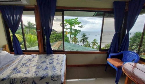 Habitación triple Deluxe, vistas al mar