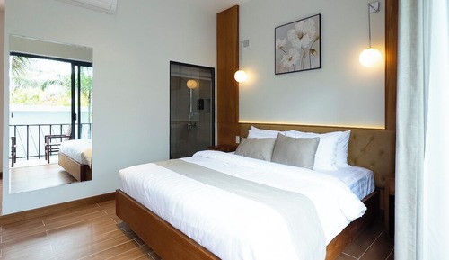 Habitación doble superior, balcón, vistas al jardín