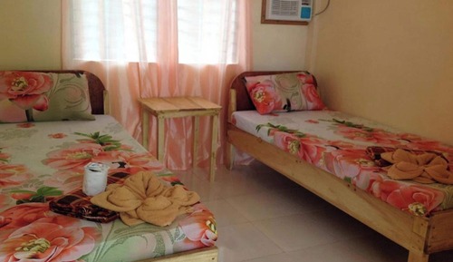 Habitación estándar con 2 camas individuales