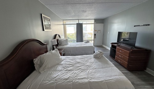 2 Full Beds Resort View