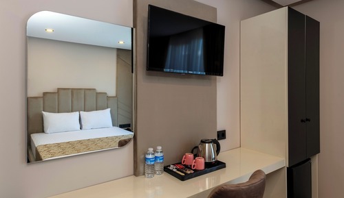 Habitación Deluxe con 1 cama doble o 2 individuales, vistas a la ciudad