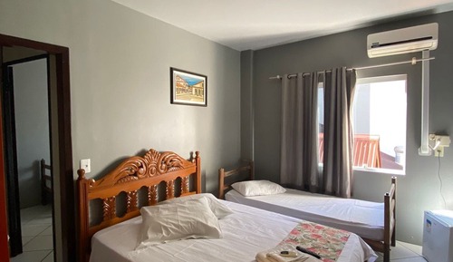 Habitación económica con 1 cama doble o 2 individuales, vistas al jardín
