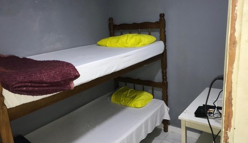 Habitación económica con 2 camas individuales