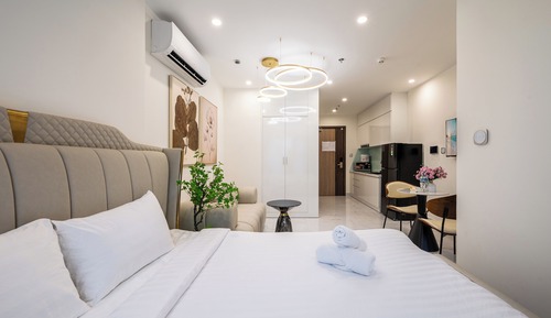 Estudio Deluxe, 1 cama de matrimonio grande, cocina, vistas a la ciudad
