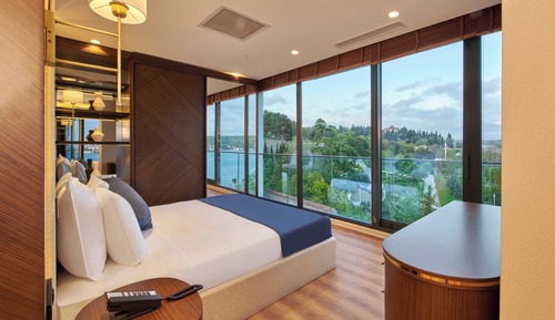 Bosphorus Suite