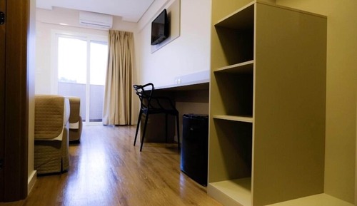 Habitación triple Deluxe, balcón, vistas a la ciudad