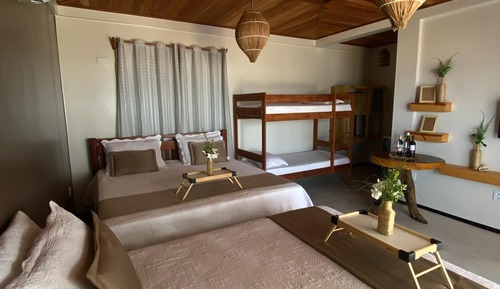 Habitación familiar, vistas al mar