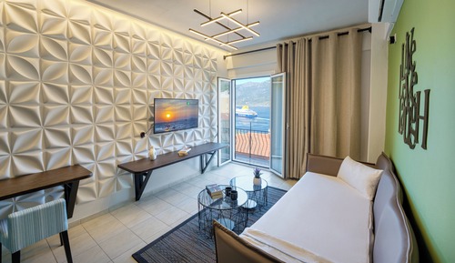 Suite de lujo, 1 cama de matrimonio, balcón, vistas al mar
