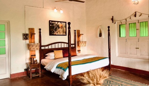 Deluxe Double Room, Garden View