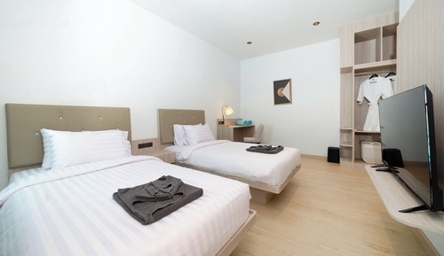 Apartamento Deluxe, piscina privada
