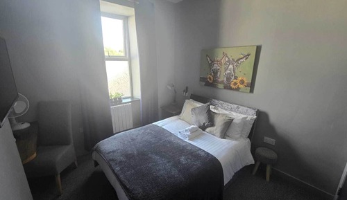 Habitación doble, baño privado