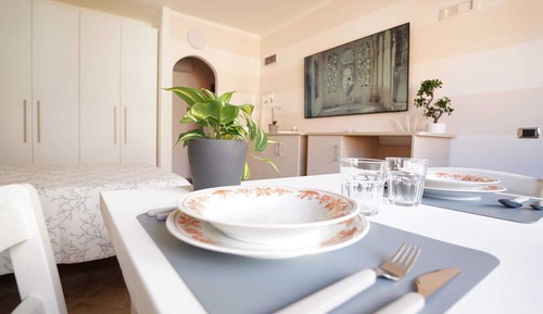 Estudio estándar, cocina básica
