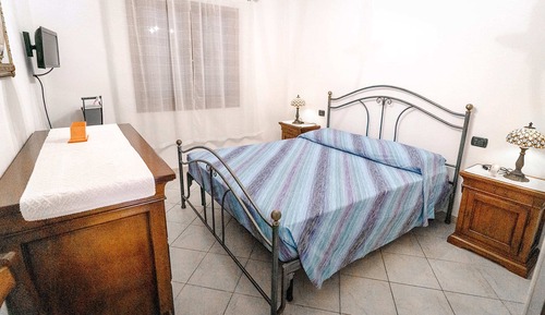 Apartamento familiar, terraza, en edificio anexo