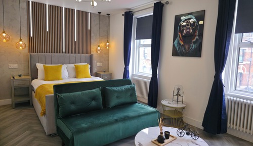 Suite estudio superior, 1 cama de matrimonio con sofá cama, vistas a la ciudad
