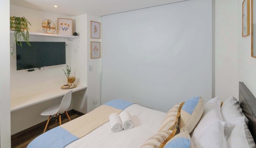 Apartamento, 1 cama doble, balcón, vistas a la ciudad (Taj 326)