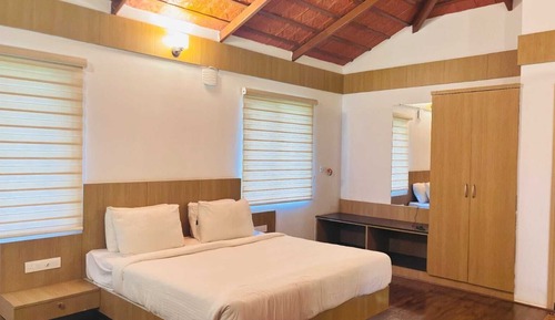 2 Bed Cottage