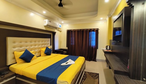 Habitación Deluxe doble, varias camas, Aire acondicionado
