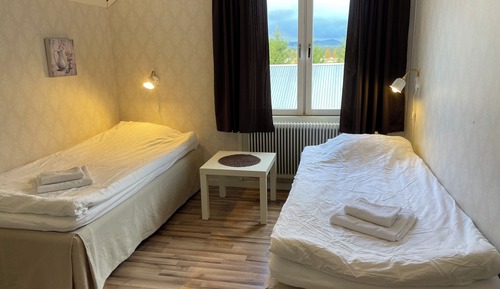 Habitación estándar con 1 cama doble o 2 individuales