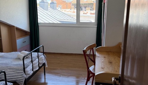 Habitación clásica con 1 cama doble o 2 individuales, vistas al patio