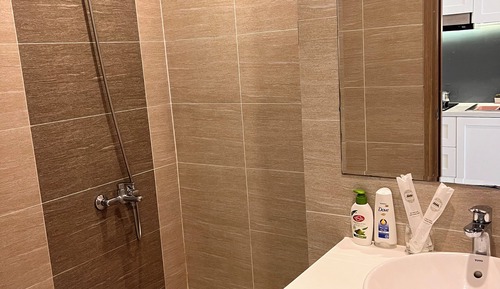 Apartamento romántico, 1 habitación, balcón, vistas a la piscina