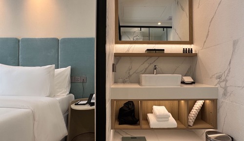 Suite junior, balcón