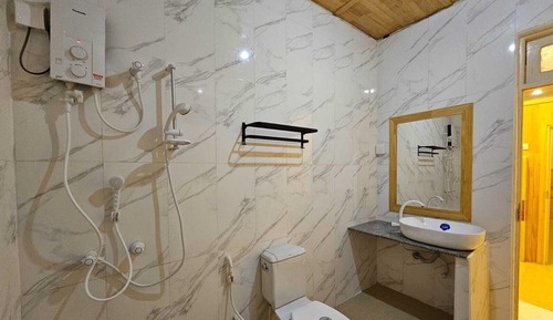 Habitación cuádruple familiar, vistas al jardín