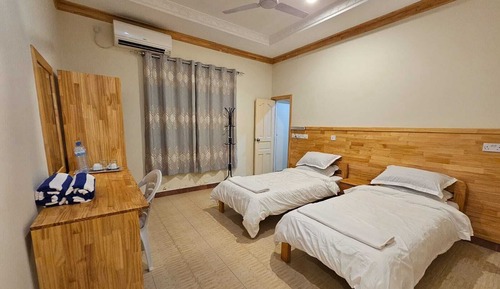Habitación Deluxe con 1 cama doble o 2 individuales, vistas al jardín