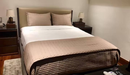Apartamento, vistas a la ciudad
