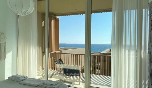 Villa superior, vistas al mar