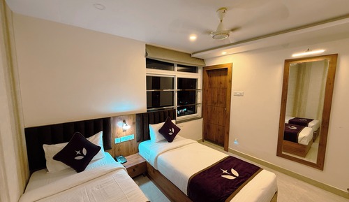 Executive Twin Room, City View