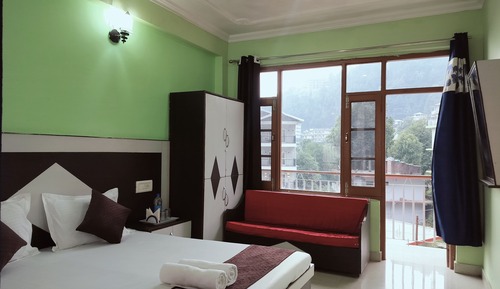 Deluxe Double Room, Hill View