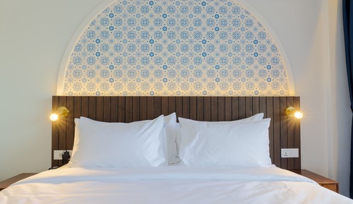 Suite, 1 King Bed, Smoking (Lisbon Prestige)