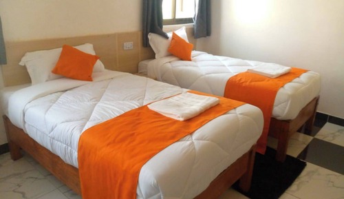 Deluxe Twin Room, City View