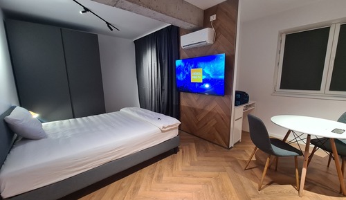 Apartamento superior, balcón