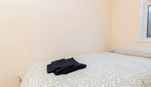 Habitación con 2 camas individuales