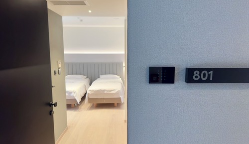 Habitación Deluxe con 1 cama doble o 2 individuales, balcón