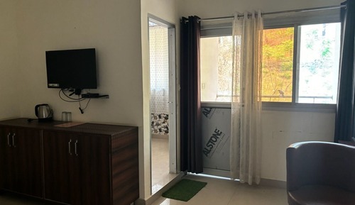 King Room With Balcony