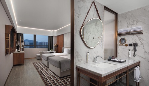 Habitación Grand con 1 cama doble o 2 individuales, vistas a la ciudad