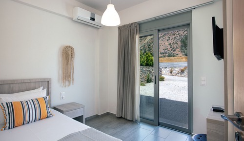 Villa, 2 habitaciones, piscina privada, vistas a la montaña