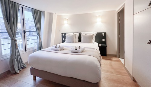 Ático Deluxe, 2 habitaciones, vistas al patio