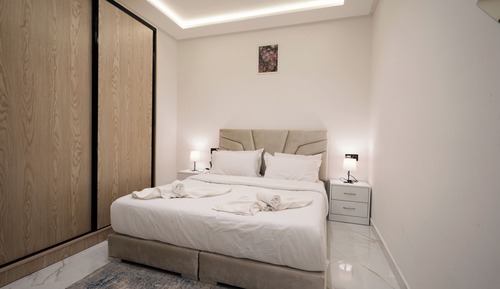 Apartamento de lujo, 3 habitaciones, vistas a la ciudad