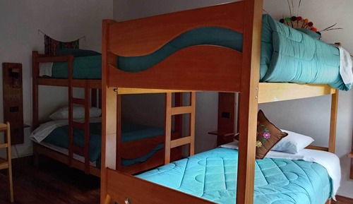 Habitación cuádruple clásica, vistas al jardín